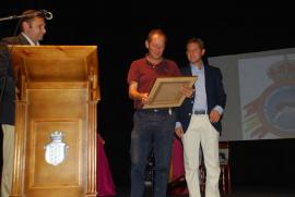 Homenaje a Miguel Delibes en el I Concurso Morfológico 'Galgo Español'. Fuente: Leonardo de la Fuente